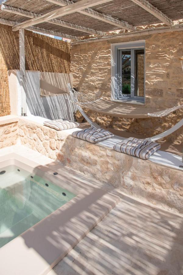 Terra E Sole Spa Suite Aegina Vathí Extérieur photo