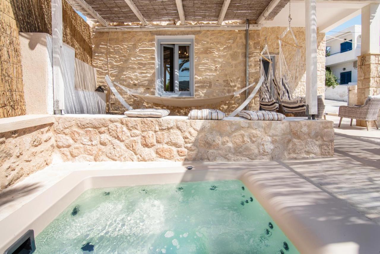 Terra E Sole Spa Suite Aegina Vathí Extérieur photo