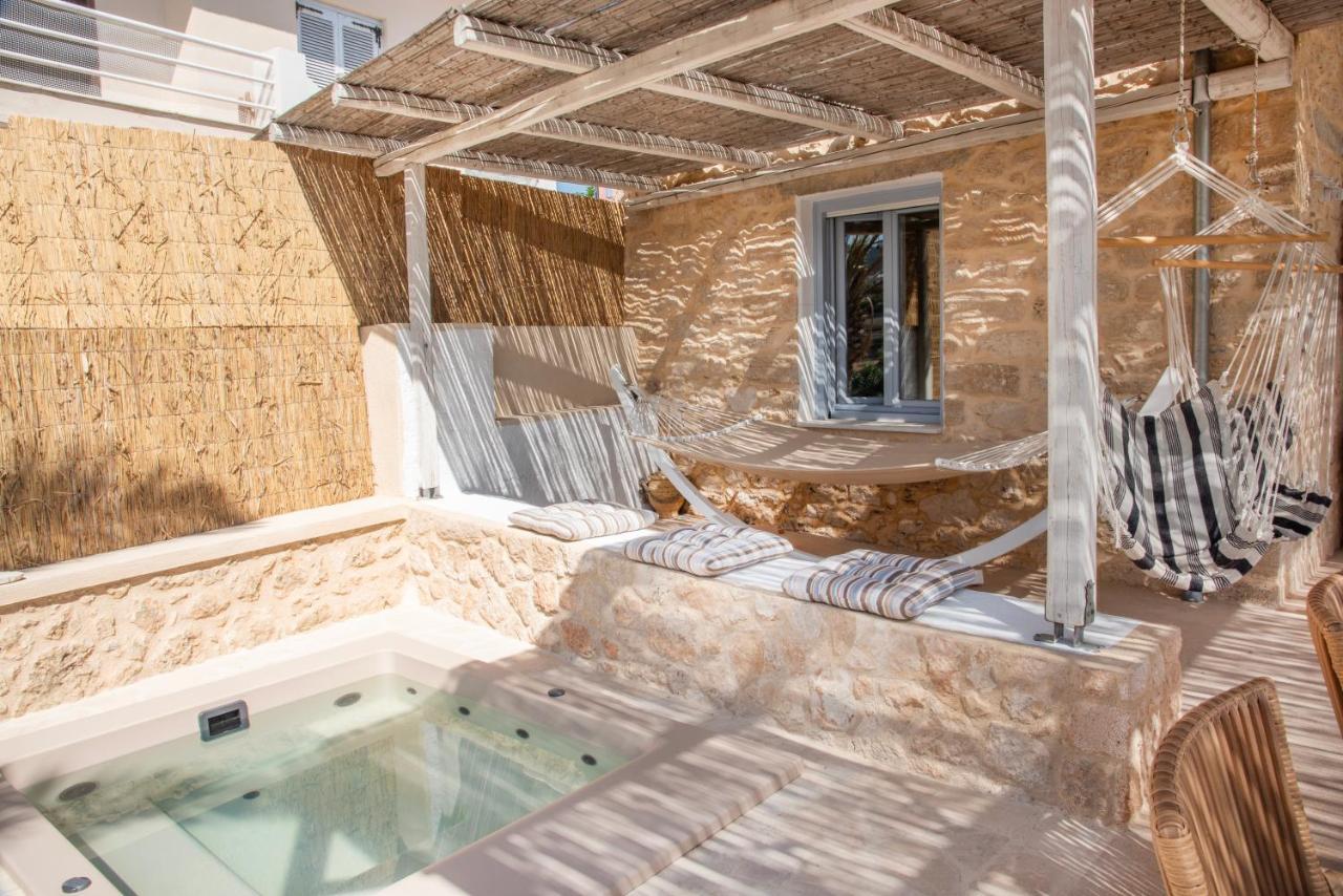 Terra E Sole Spa Suite Aegina Vathí Extérieur photo