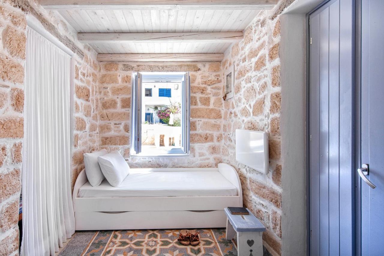 Terra E Sole Spa Suite Aegina Vathí Extérieur photo